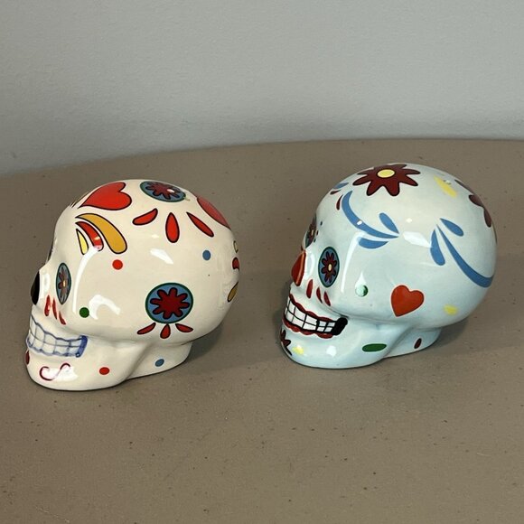 Dia de los Muertos Salt & Pepper Shakers Sugar Skulls Day of the Dead Halloween - Picture 2 of 11